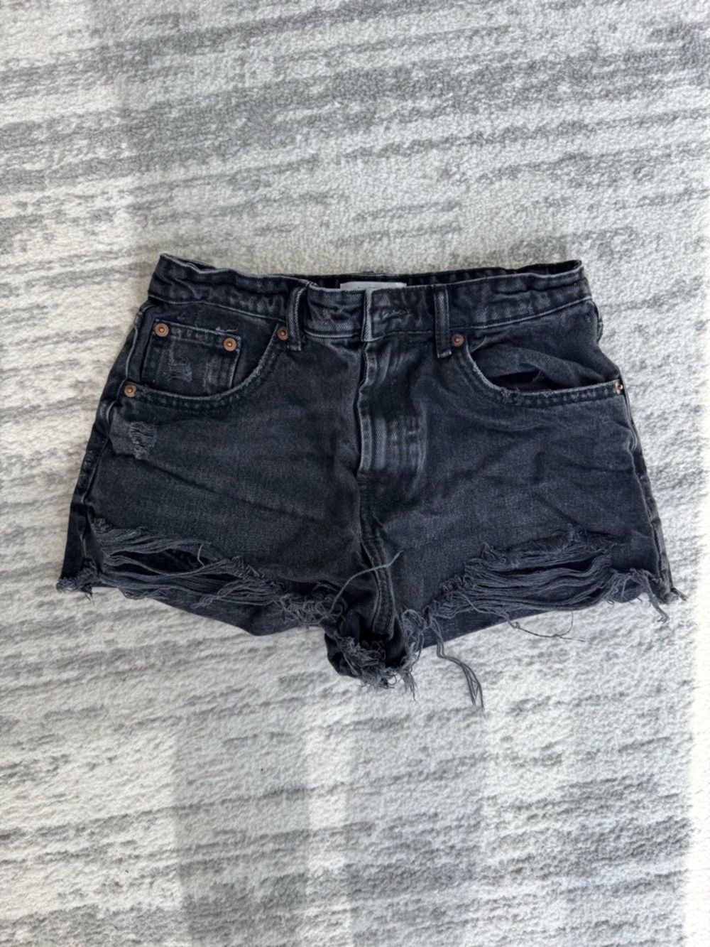 Zara Black Distressed Denim Cutoff Shorts Size 4